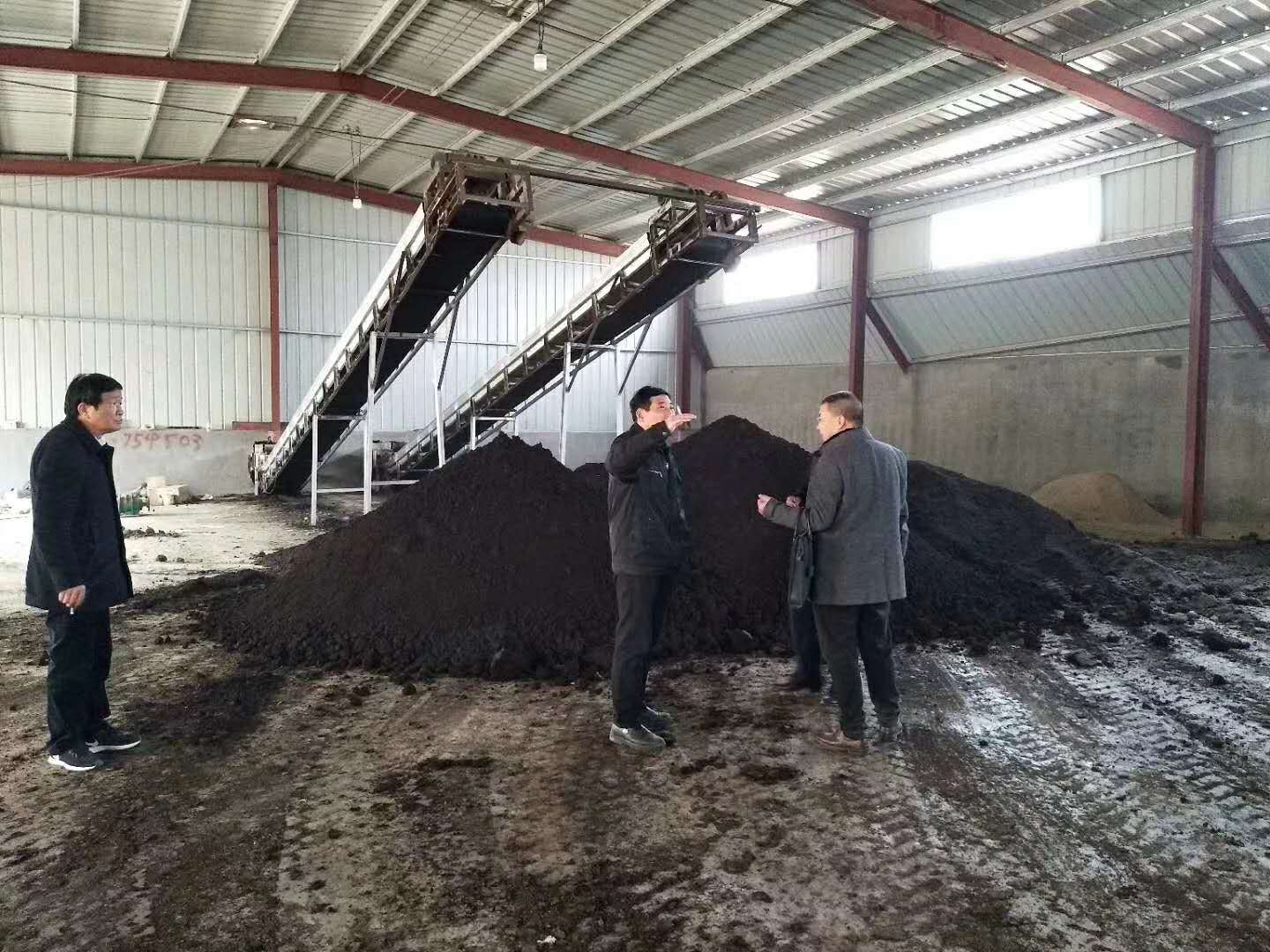 選對(duì)有機(jī)肥設(shè)備,環(huán)保賺錢(qián)兩不誤,速看!